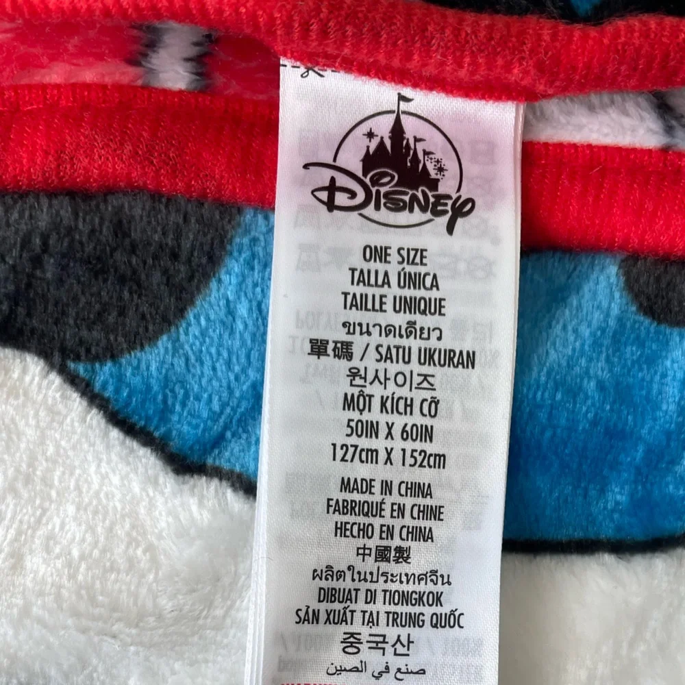 Official Disney "Mickey & Friends" Ultra-Soft Fleece Throw - Picture 14 of 14